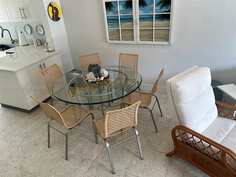 881 Ocean Dr #Townhouse 3 — Photo 9