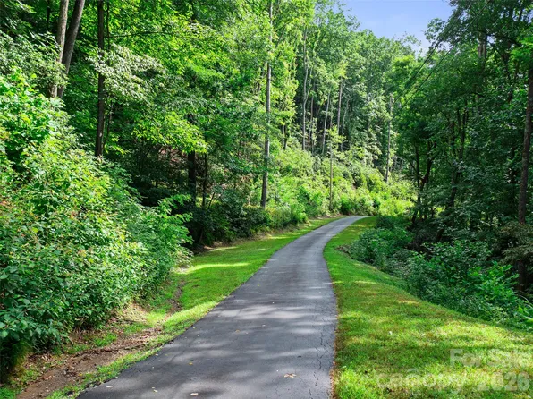 0 Falling Water Dr, Burnsville, NC 28714