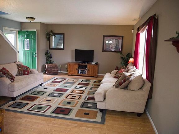 4th image of 122 Frostwood Ln