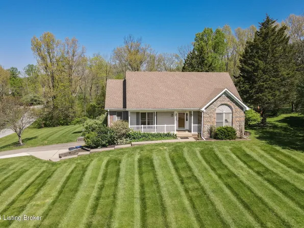 3717 Mickendee Ln, Crestwood, KY 40014