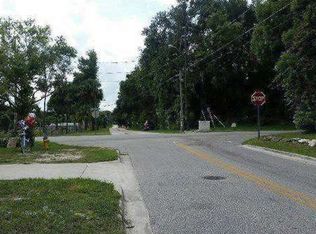 1327 S Adelle Ave, Deland, FL 32720
