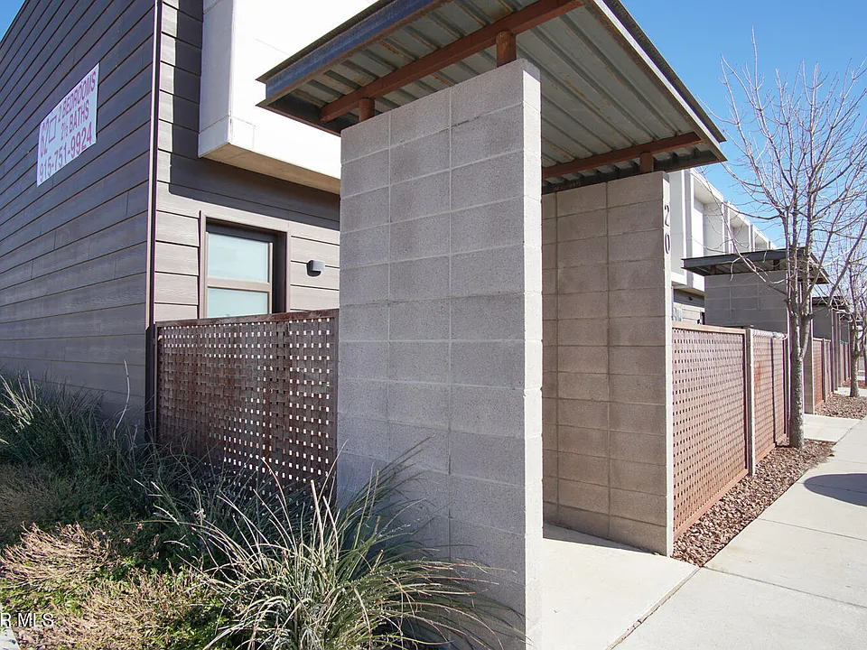 6262 Woodrow Bean Transmountain Dr #7