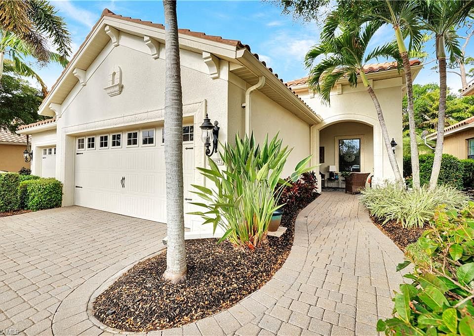 1st image of 21572 Cascina DR