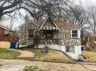 7039 Claremore Dr, Saint Louis, MO 63121