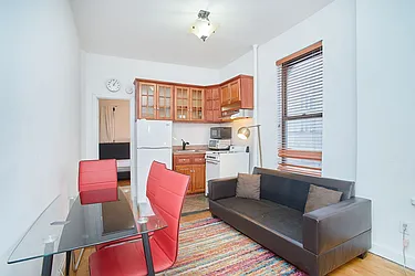 Rented by Living New York