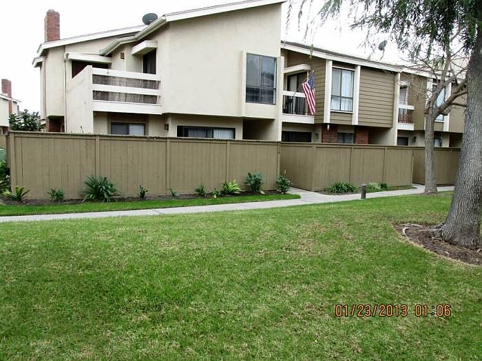 Exterior - Private Entry