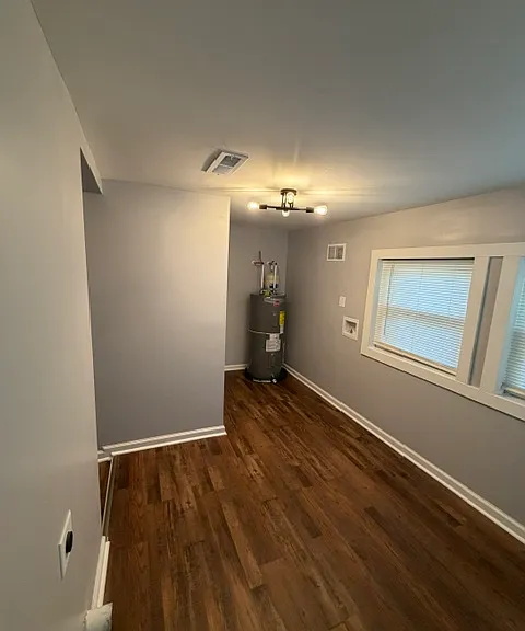 614 Tucker St — Photo 14