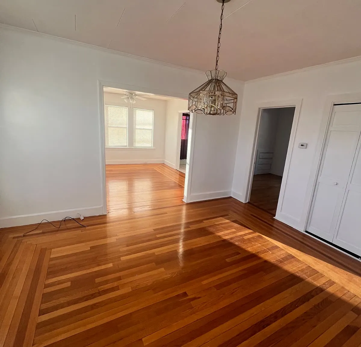 3 bed, 2823 sqft, $2,950 — Photo 4