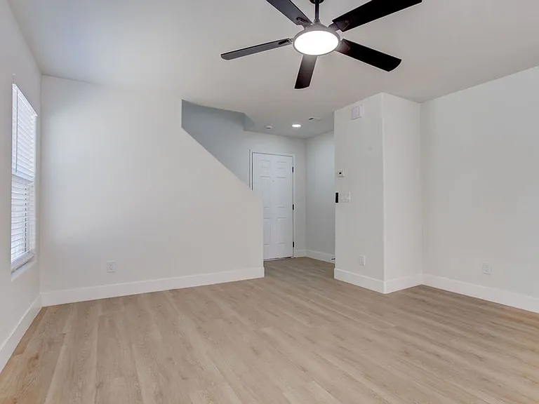 8765 First Lady Ave — Photo 5