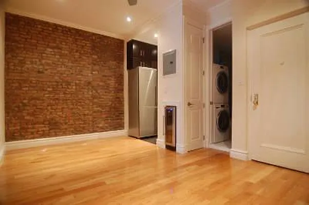 Rented by Centennial Properties NY | media 197