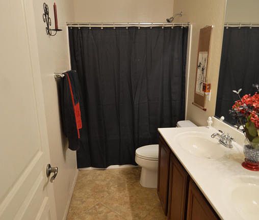4th image of 1743 W Desert Hills Dr
