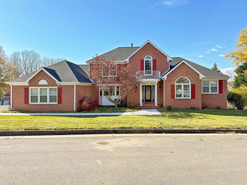 1st image of 1300 Pinstripe Ct