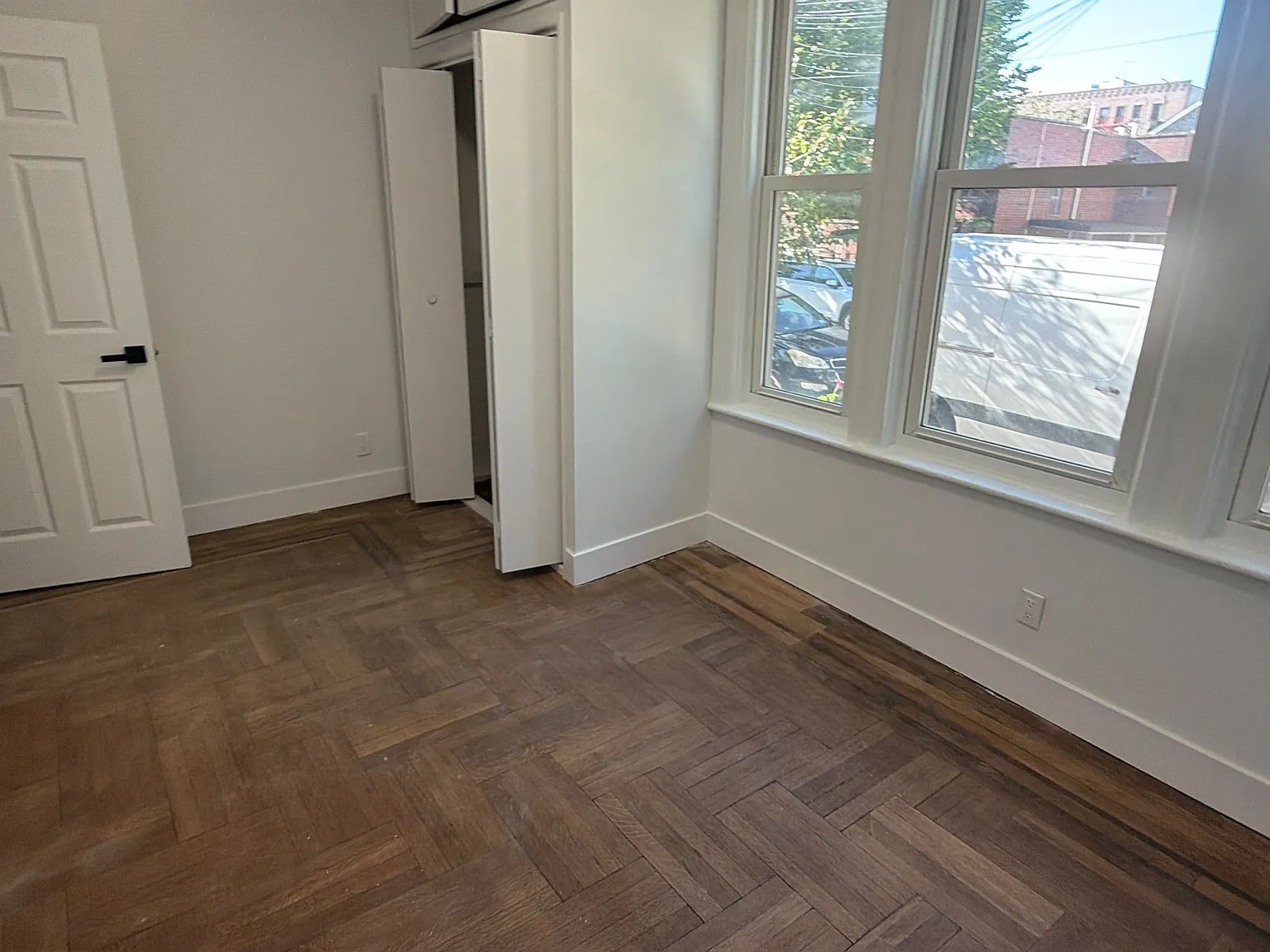 2 bed, $2,678 — Photo 4