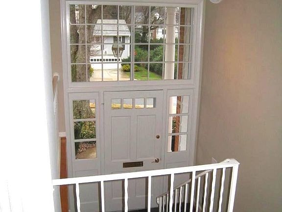 2nd image of 6226 Mori St