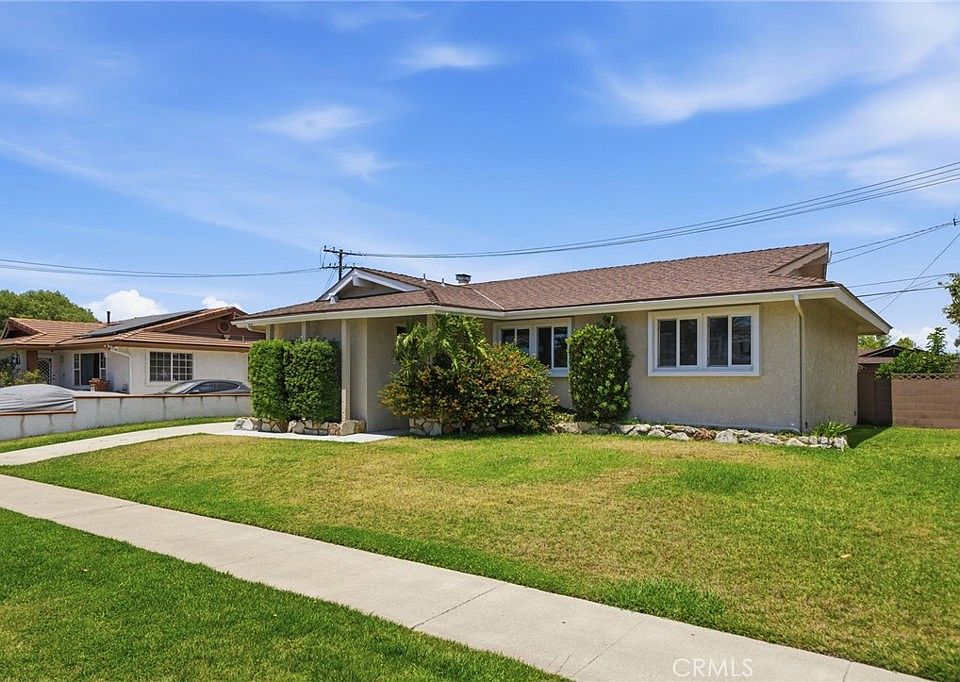 1st image of 5685 Crescent Ave