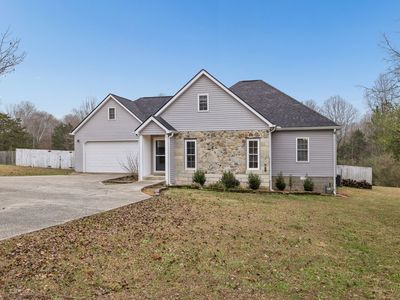 9042 Carolyn Way, Bon Aqua, TN, 37025