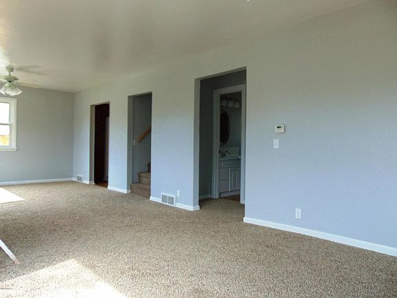 5th image of 30 Mosher Ave