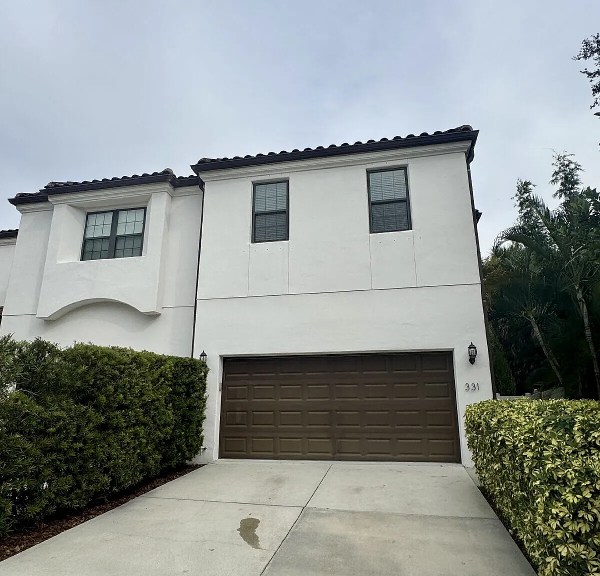 3 bed, 2.5 bath, 1706 sqft, $3,925 — Photo 1