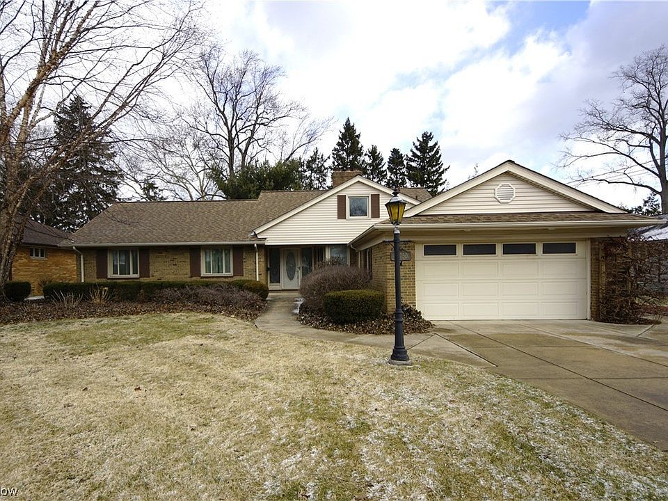 1st image of 22750 Hilliard Blvd