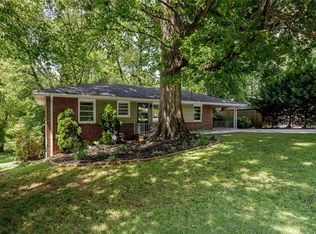 896 Gaylemont Cir, Decatur, GA 30033