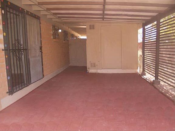 cov patio13x18 & luandry