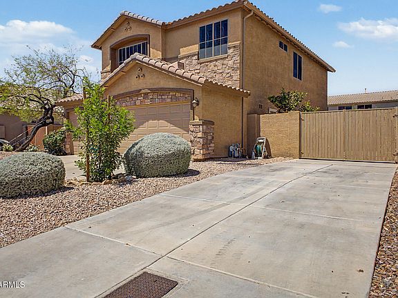 3rd image of 6032 W MORROW Drive