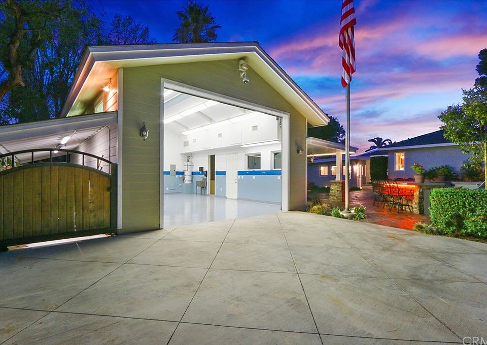 1st image of 1392 La Colina Dr
