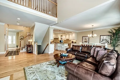 17 Ivana Dr #17 — Photo 2
