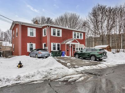 57 Schiller St, Manchester, NH, 03102