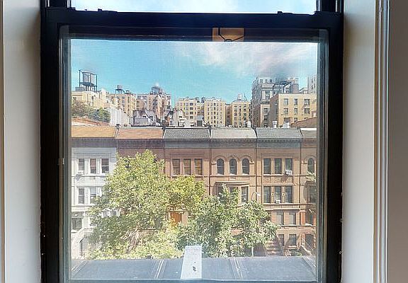 4th image of 324 W 84th St APT 51