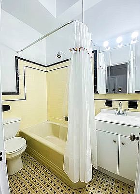 2nd image of 322 E 79th St APT 5B