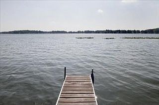 4th image of 10157 Woodlawn Dr