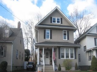 33 Codington Pl, Somerville, NJ 08876