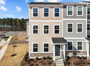 101 Summer Violet Ln, Raleigh, NC 27610