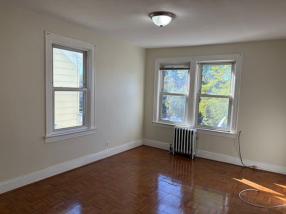 5th image of 8905 Moline St #2