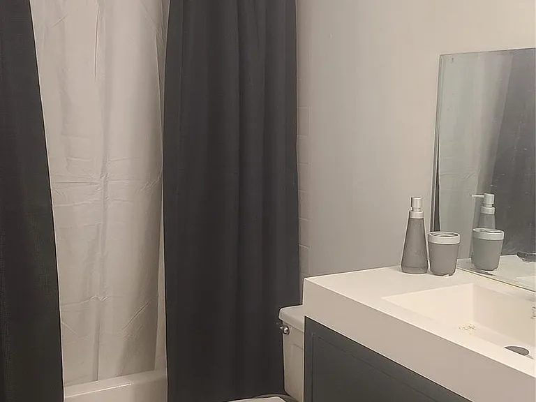 2500 Parkview Dr #802 — Photo 17