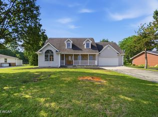 4044 E Bluelick Rd, Lima, OH 45801