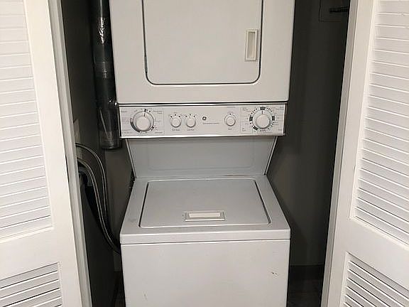 3rd image of 111 N 9th St Unit 717