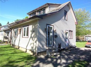 660 Bennington Dr, Rochester, NY 14616