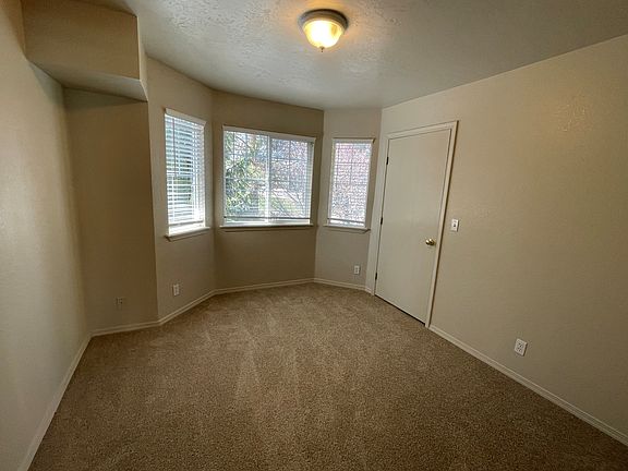 4th image of 3460 S Milan Ave #3472