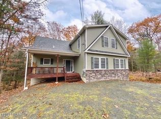 109 Blueberry Ct, Lackawaxen, PA 18435