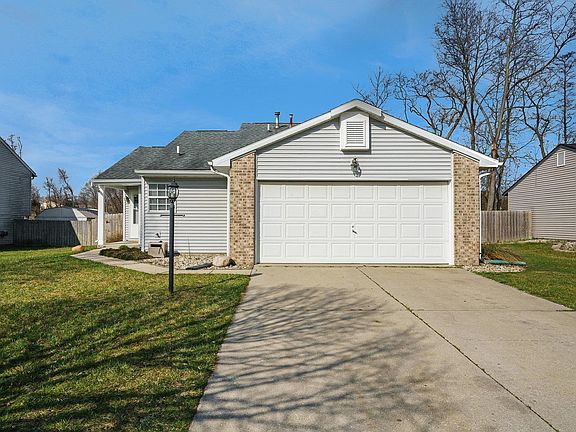 2nd image of 1807 Woodland Dr