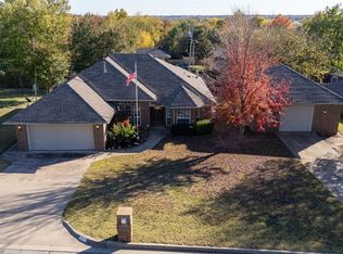 922 Blue Bird Ter, Purcell, OK 73080