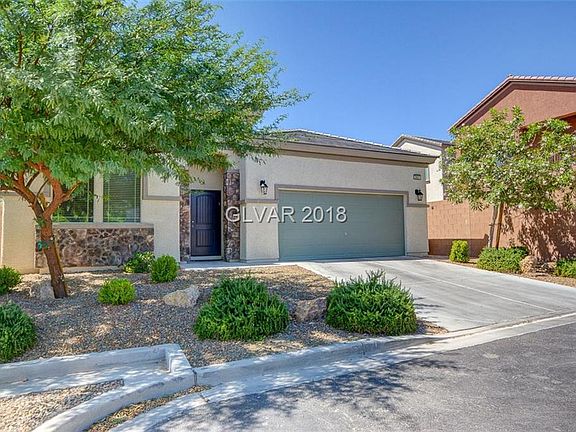 2nd image of 2631 Champagne Topaz Ln