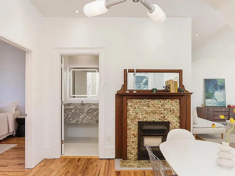 477 E Oakland Ave — Photo 9