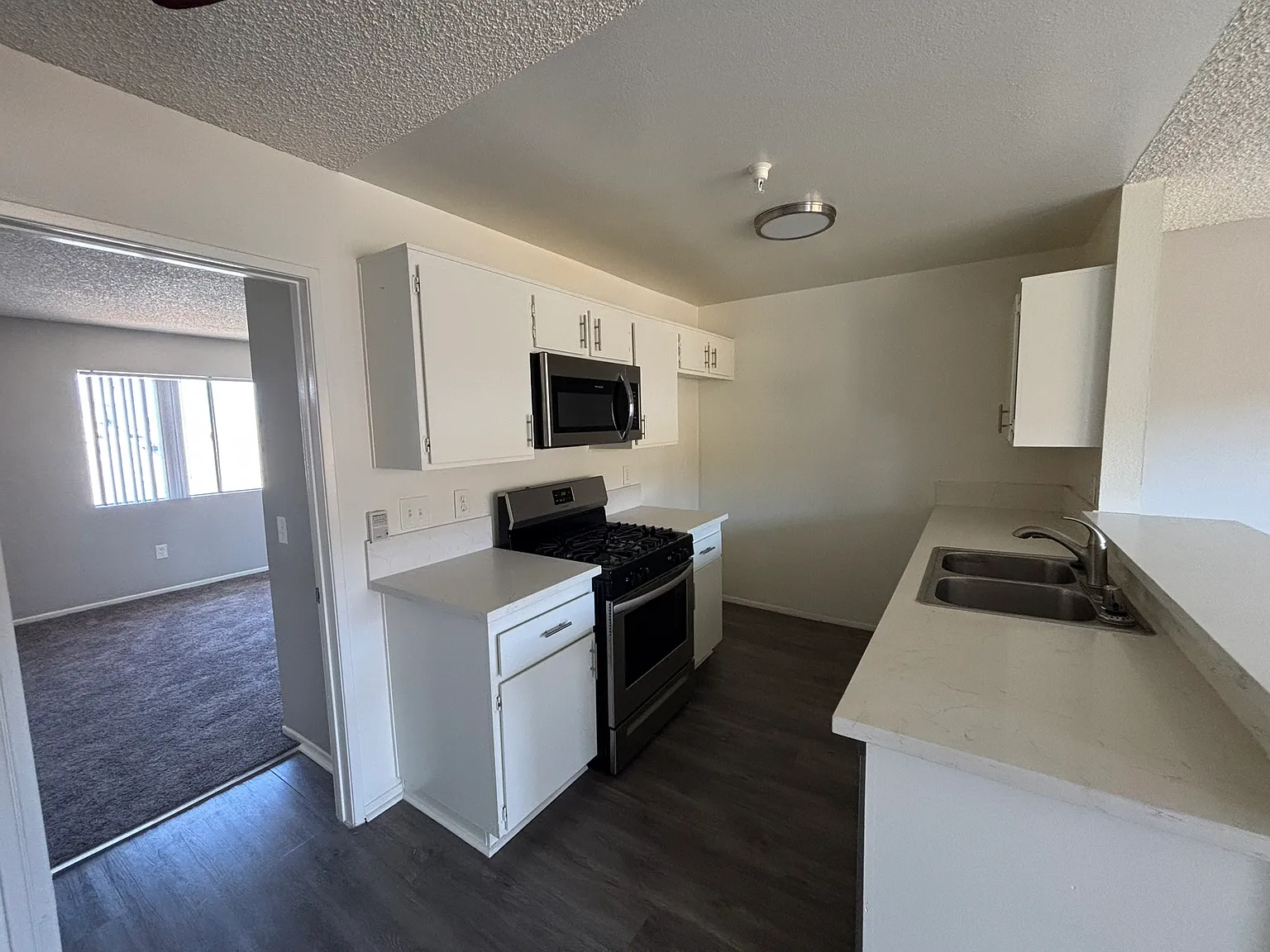 1 bed, $1,795 — Photo 3