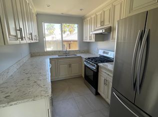 3161 Rowena Ave APT 3, Los Angeles, CA 90027
