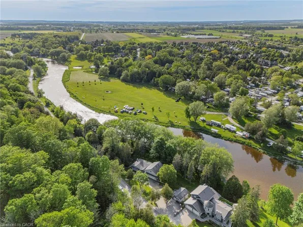1135 Rivers Edge Dr, Woolwich, ON N0B 2V0
