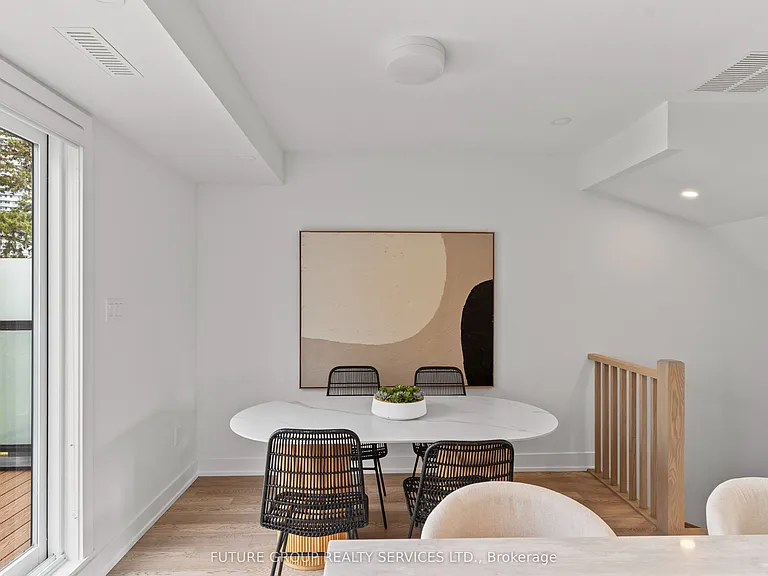15 Acorn Ave #3 — Photo 12