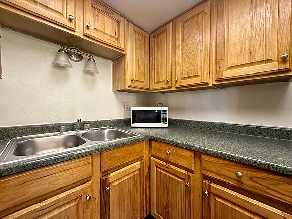 2nd image of 2021 W Hayward Ave APT 22